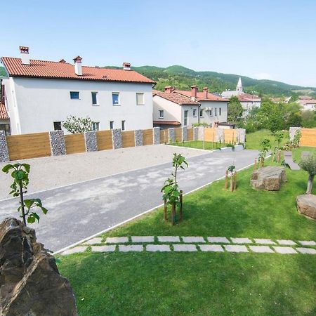 Apartment Vidus Wine Estate Podnanos Ngoại thất bức ảnh