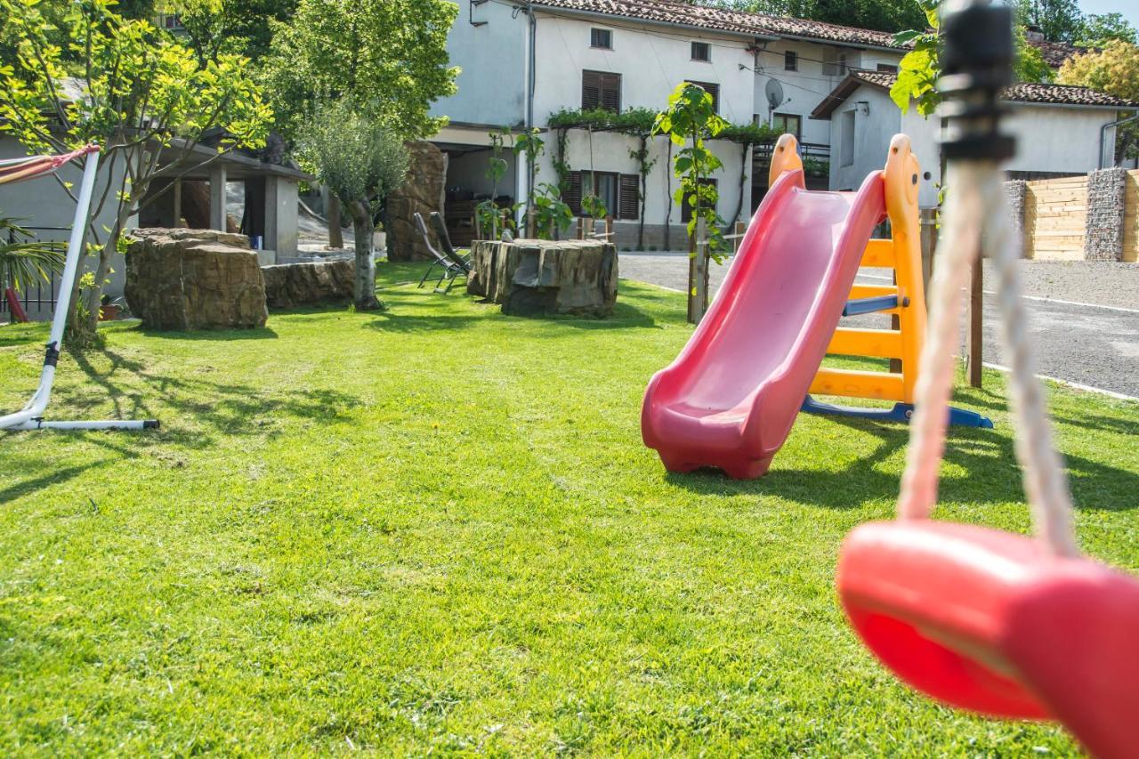 Apartment Vidus Wine Estate Podnanos Ngoại thất bức ảnh