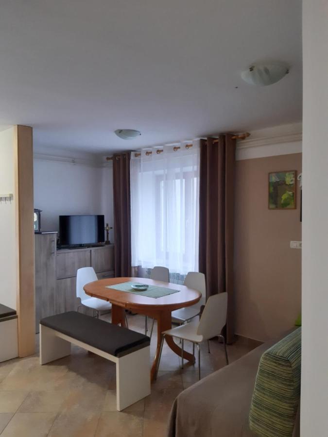 Apartment Vidus Wine Estate Podnanos Ngoại thất bức ảnh